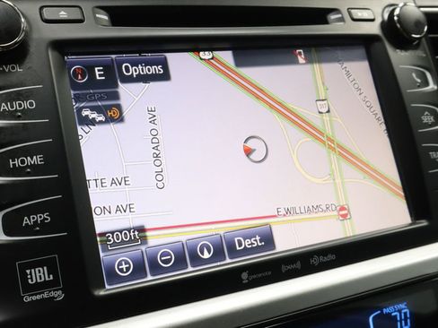 Used 2019 Toyota Highlander Limited AWD/4WD image 3