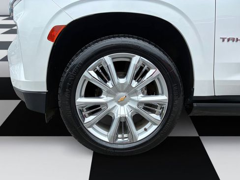 Used 2021 Chevrolet Tahoe High Country w/ Premium Package AWD/4WD image 14