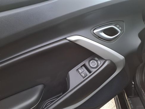 Used 2022 Chevrolet Camaro LS image 11