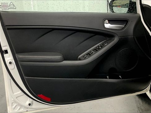 Used 2018 Kia Forte LX image 20