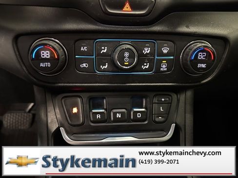 Used 2019 GMC Terrain SLT w/ Preferred Package image 42