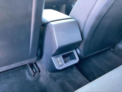 Used 2026 Kia K4 FWD image 32