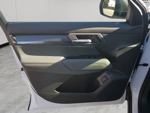 New 2026 GMC Terrain AT4 w/ Convenience Package III image 42