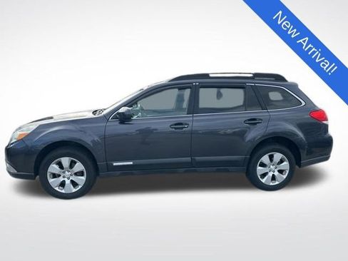 Used 2012 Subaru Outback 2.5i Premium w/ All-Weather Pkg image 4