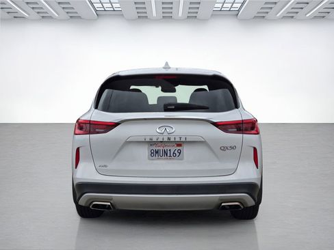 Used 2019 INFINITI QX50 Pure AWD/4WD image 5