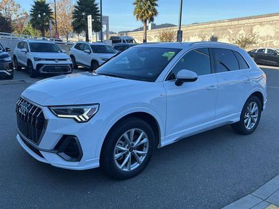 Used 2024 Audi Q3 2.0T Premium