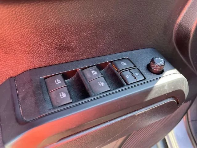 Used 2019 Toyota Tacoma SR w/ SR Convenience Package AWD/4WD image 27