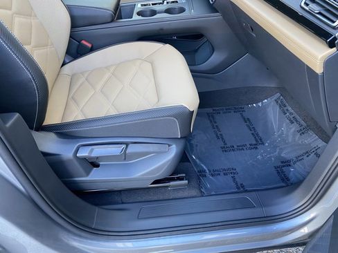 New 2026 Volkswagen Atlas Cross Sport SE AWD/4WD image 36