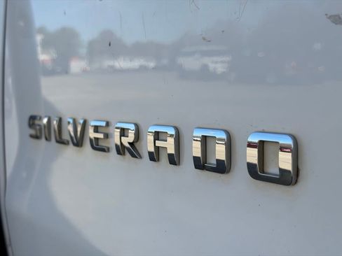 Used 2015 Chevrolet Silverado 1500 W/T image 24