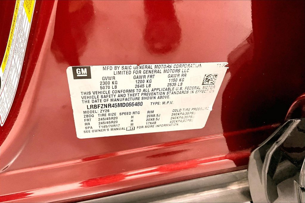 Used 2021 Buick Envision Essence w/ Sport Touring Package FWD image 42