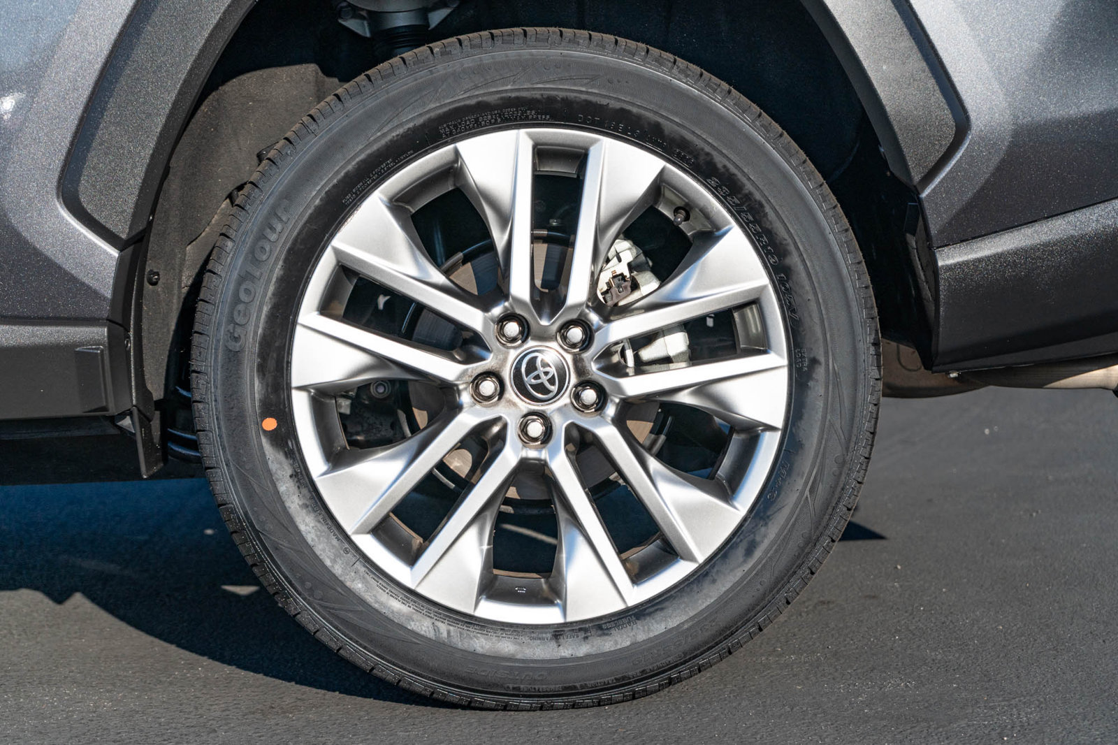 Certified 2022 Toyota RAV4 XLE Premium FWD image 6