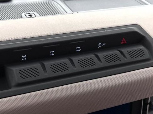 Used 2023 Ford Bronco Wildtrak AWD/4WD image 27