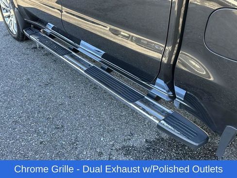 Used 2021 Chevrolet Silverado 1500 High Country w/ Technology Package image 30