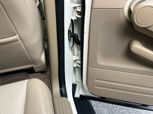 Used 2007 Mercury Mountaineer Premier AWD/4WD image 35