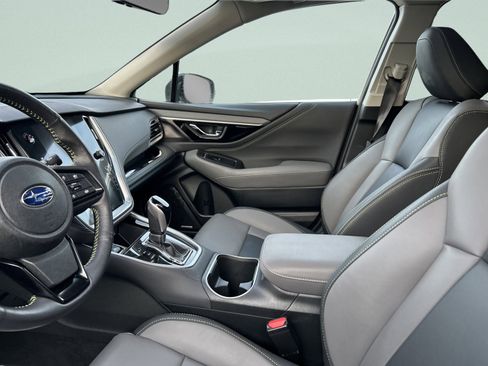 Used 2024 Subaru Outback Onyx Edition image 19