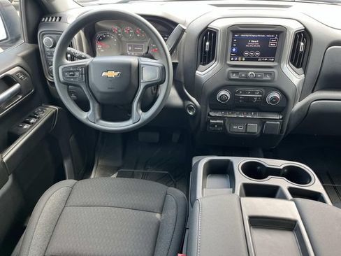New 2026 Chevrolet Silverado 1500 Custom AWD/4WD image 15
