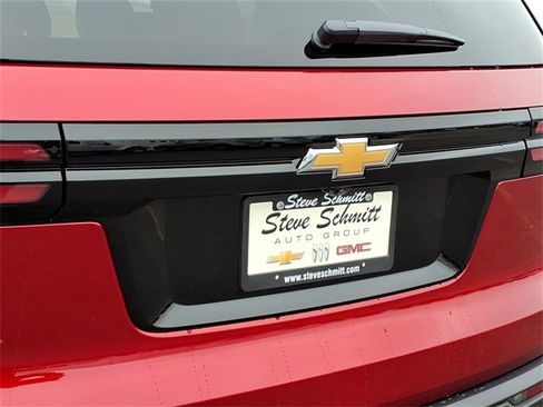New 2026 Chevrolet Traverse LT w/ Driver Confidence Package image 30