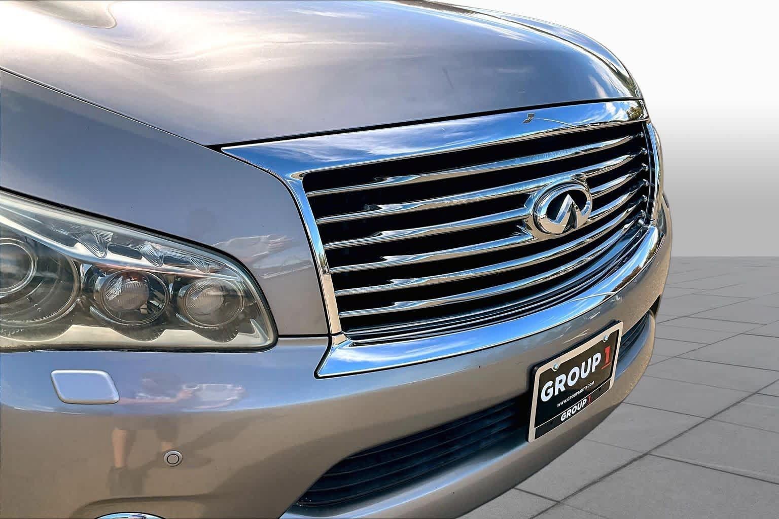 Used 2012 INFINITI QX56 4WD w/ Deluxe Touring Pkg image 29