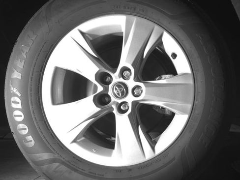 Used 2025 Toyota Grand Highlander FWD image 15