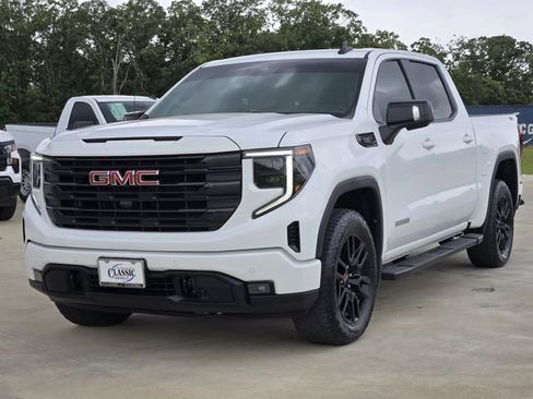 Used 2024 GMC Sierra 1500 Elevation w/ Elevation Premium Package AWD/4WD image 4