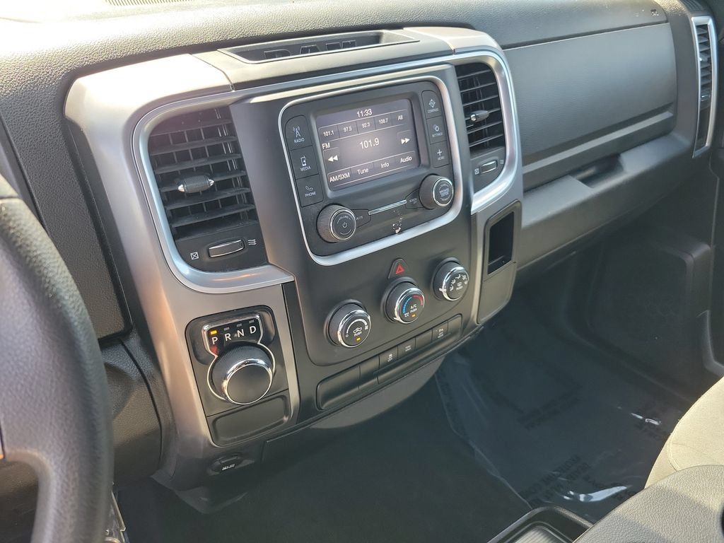 Used 2024 RAM 1500 Warlock RWD image 22