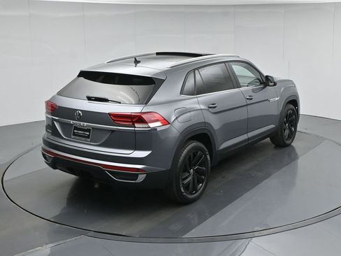 Used 2023 Volkswagen Atlas Cross Sport SE w/ Panoramic Sunroof Package image 39