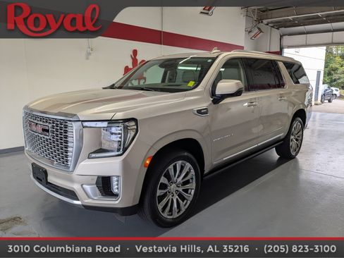 Used 2024 GMC Yukon XL Denali image 1