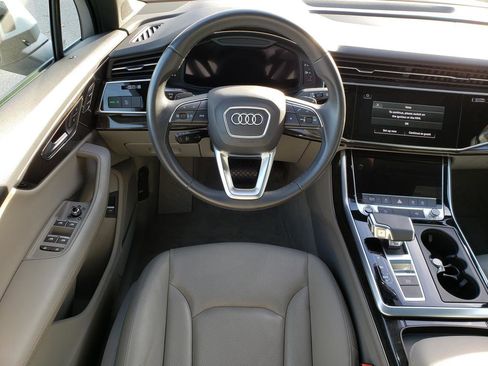 Used 2021 Audi Q7 3.0T Premium Plus image 16