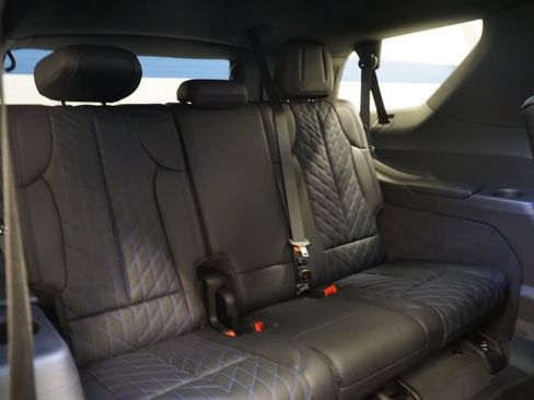 Used 2026 Cadillac Escalade IQL Sport 1 w/ LPO, ONYX Package AWD/4WD image 22