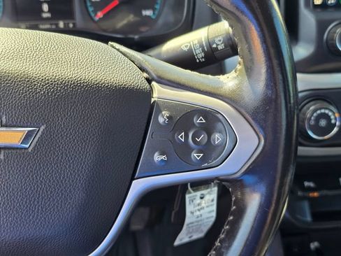 Used 2022 Chevrolet Colorado LT w/ Fleet Safety Package RWD image 27