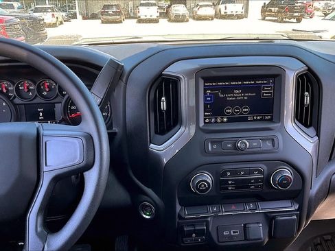 New 2025 Chevrolet Silverado 2500 W/T w/ WT Convenience Package image 7