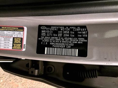 Used 2021 Hyundai Elantra SEL FWD image 32