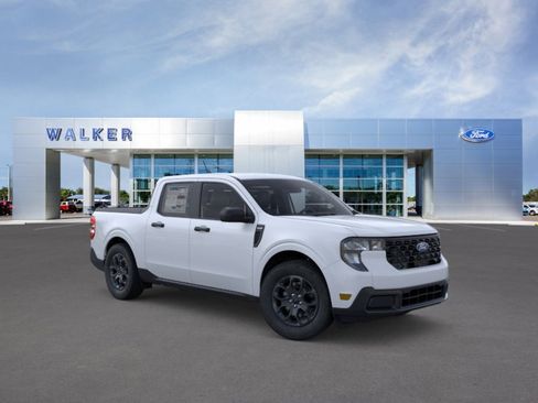 New 2026 Ford Maverick XLT FWD image 7