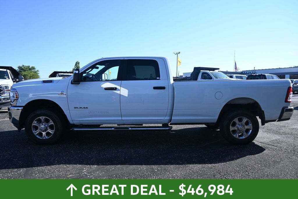 Used 2024 RAM 3500 Big Horn AWD/4WD image 12
