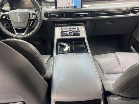 Used 2020 Lincoln Aviator Reserve w/ Equipment Group 202A AWD/4WD image 13