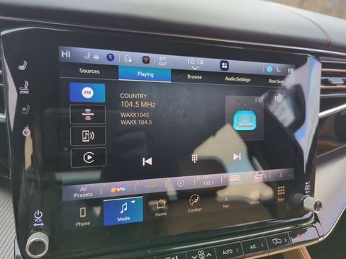 Used 2023 Jeep Grand Wagoneer Series III w/ Rear Seat Video Group 1 image 17