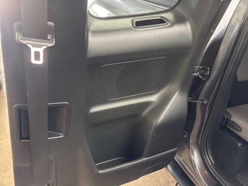 Used 2019 Toyota Tacoma SR w/ SX Package image 26