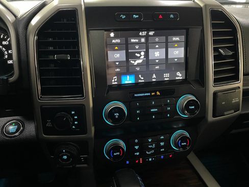 Used 2019 Ford F150 Lariat w/ Equipment Group 502A Luxury image 37