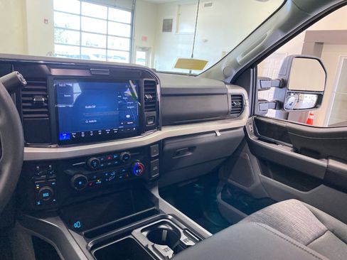 New 2026 Ford F350 XLT w/ XLT Premium Package image 12
