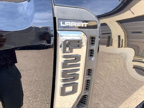 New 2026 Ford F250 Lariat w/ Lariat Premium Package AWD/4WD image 15