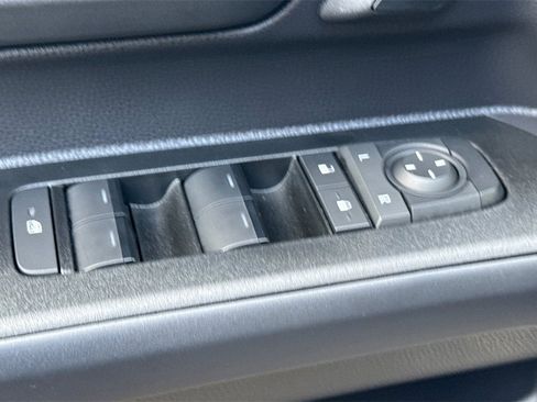 Used 2025 Toyota 4Runner TRD Off-Road Premium image 12