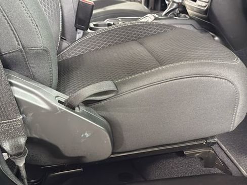 Used 2021 Jeep Gladiator Sport w/ Quick Order Package 24Q 80Th image 20