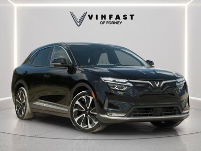 New 2025 VinFast VF 8 Plus