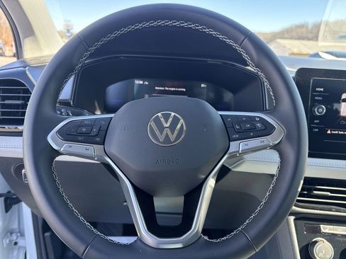 New 2026 Volkswagen Taos S image 15