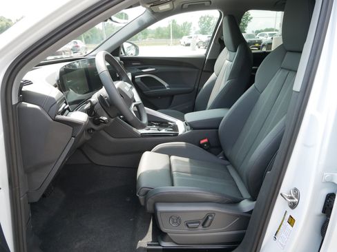 New 2025 Audi Q5 Premium Plus image 6