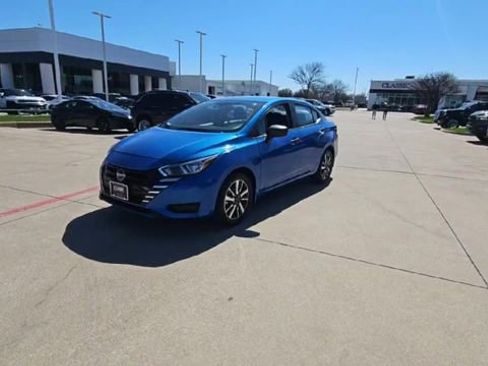 Used 2024 Nissan Versa S w/ S Plus Package image 3