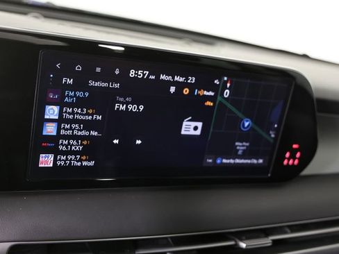 Used 2025 Hyundai Palisade SEL image 8