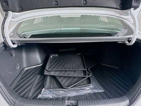 Used 2025 Honda Accord SE image 29