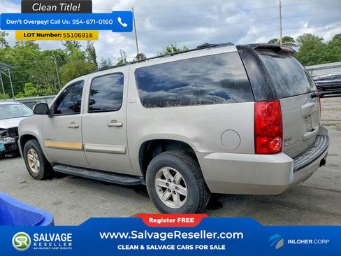 Used 2008 GMC Yukon XL SLT w/ SLT Preferred Equipment Group RWD image 3