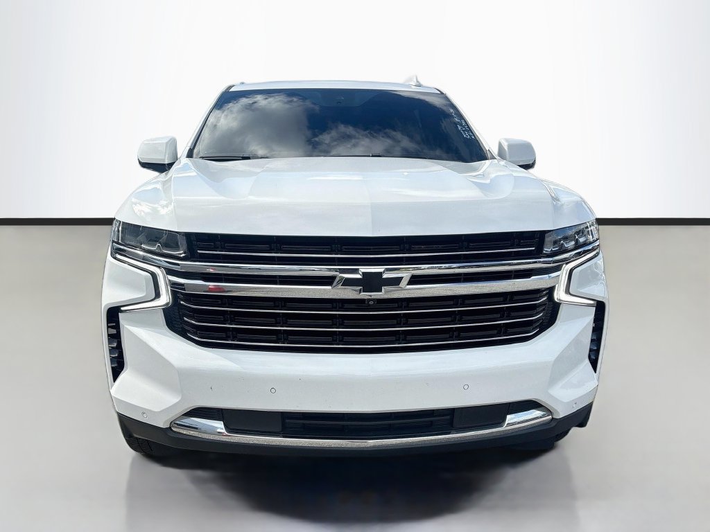 Used 2023 Chevrolet Tahoe LT w/ Luxury Package AWD/4WD image 2